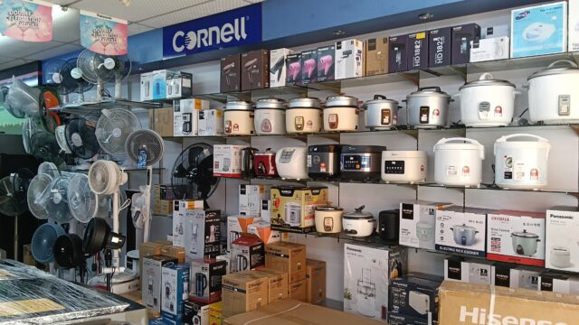 Sun City Electronics shop 08